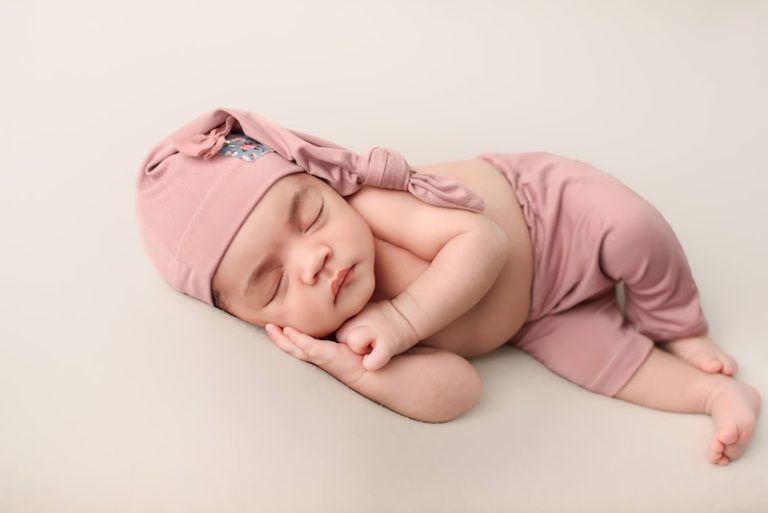Various Newborn Baby Shoots – image 6